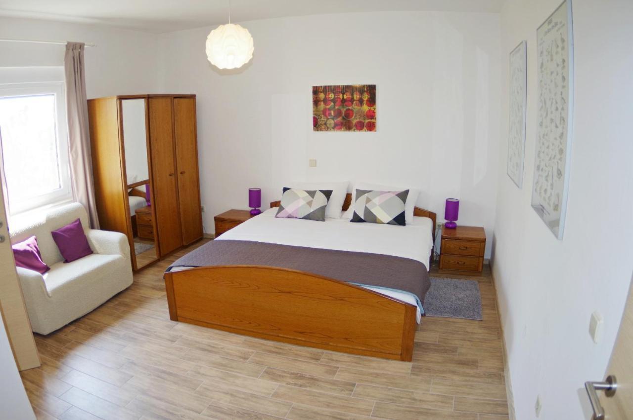 Apartment Mia Vinkuran Luaran gambar