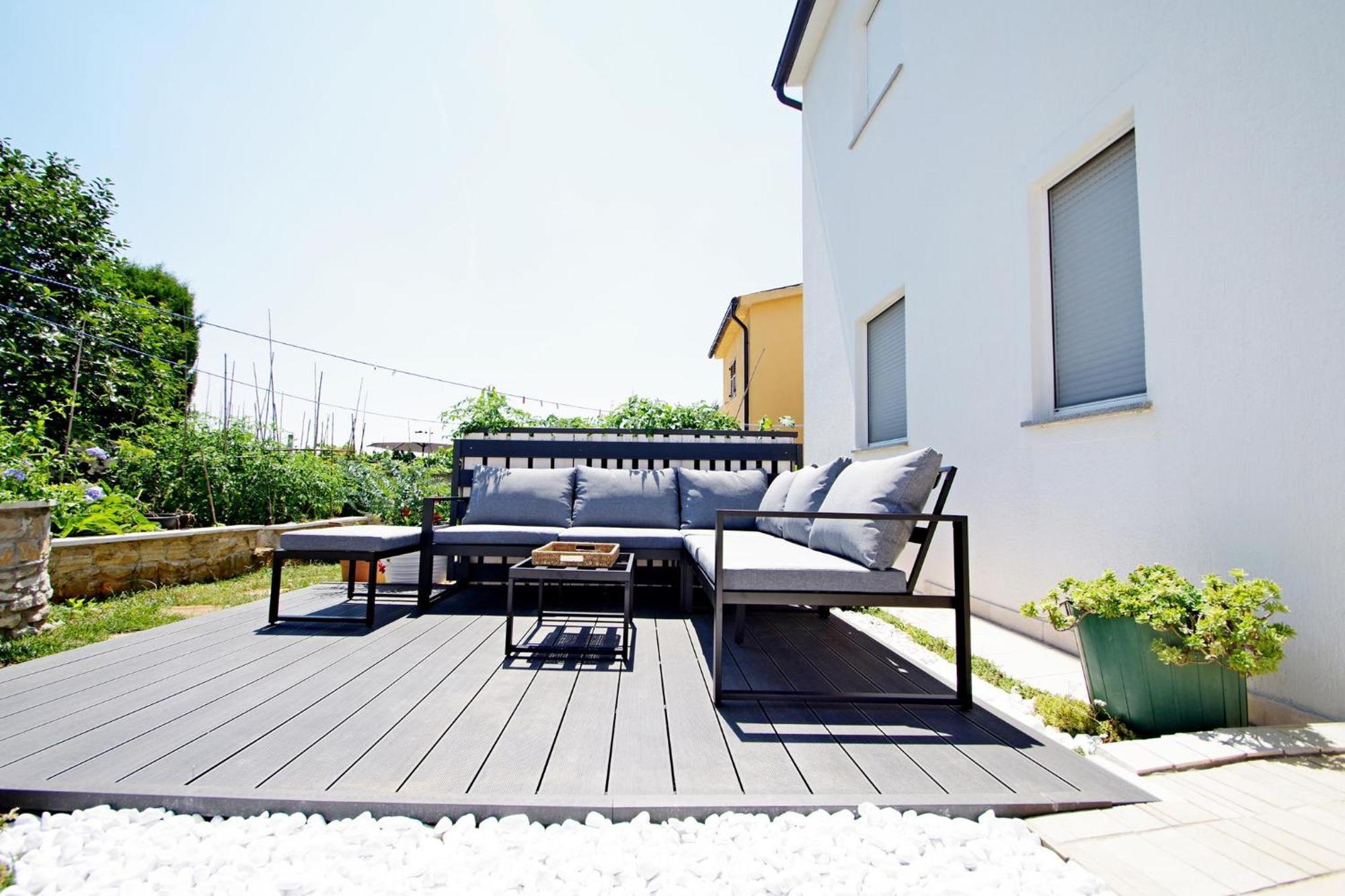 Apartment Mia Vinkuran Luaran gambar